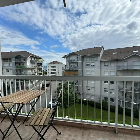 M54 Jolie Avec Balcon